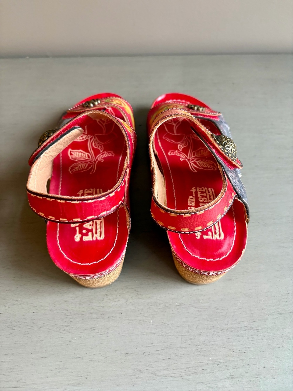 L'Artiste Spring Step Lanaffi Red Leather Embossed Wedge Sandal Sz 36 (US 5.5/6) - Picture 6 of 15